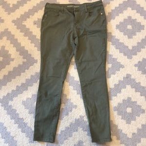 Old Navy Rock Star jeans size 12